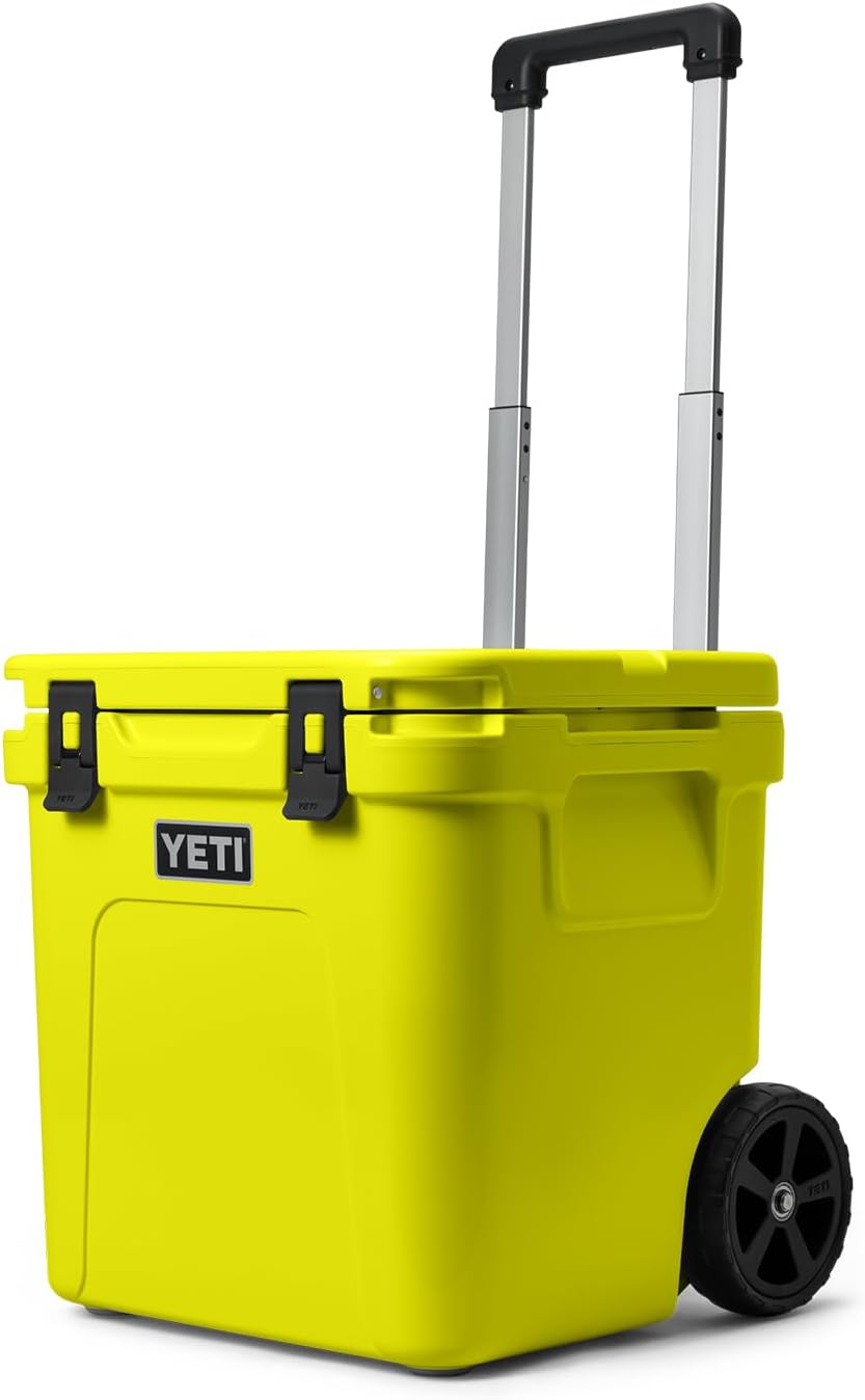 Roadie 48 Wheeled Cooler with Retractable Periscope Handle