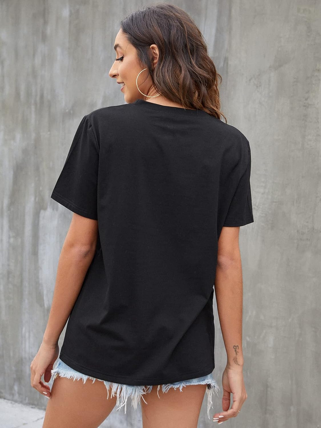 Womens Be Kind Shirt Short Sleeve Graphic Tees