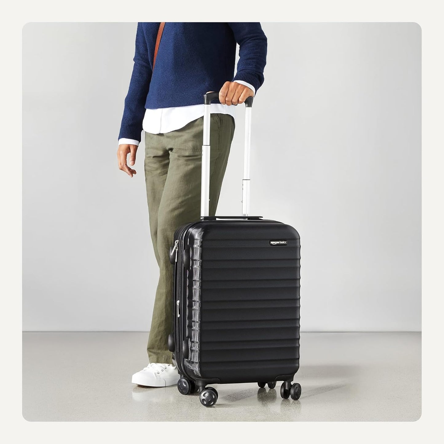26" Hardside Medium Checked Luggage