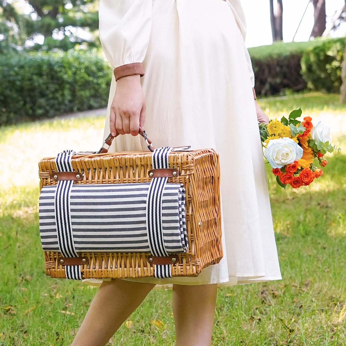 19Pcs Picnic Basket for 2 with Blanket