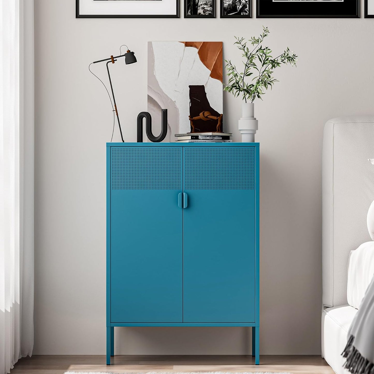 2 Door Storage Sideboard Metal Storage Cabinet with 2 Adjustable Shelf