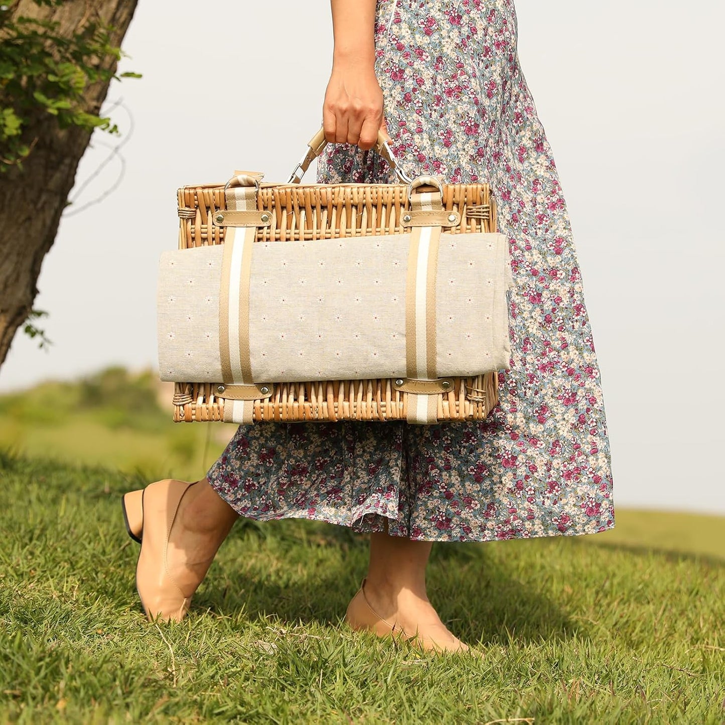 19Pcs Picnic Basket for 2 with Blanket