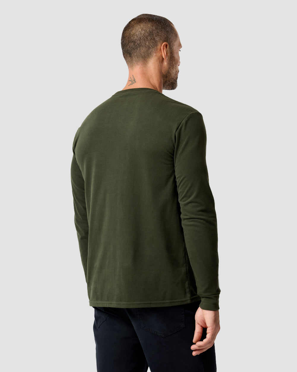 Long Sleeve Tee Mens Essential Solid Tee Lightweight Breathable Comfy Fit
