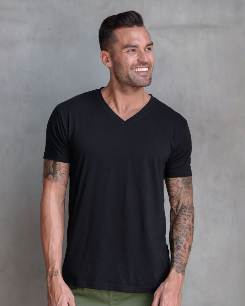 V-Neck Tee Cotton Black T-shirt for Men