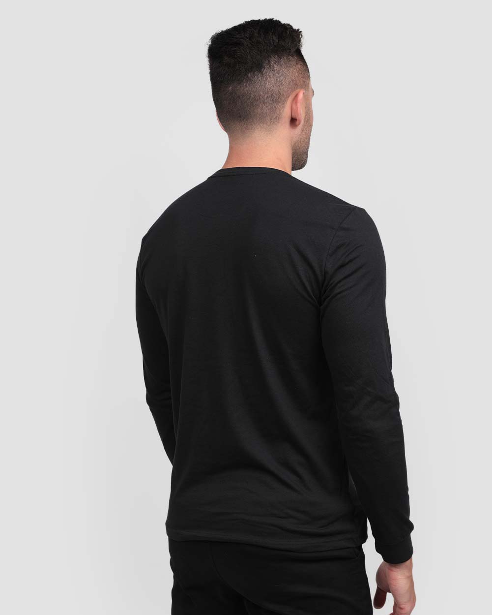 Long Sleeve Tee Mens Essential Solid Tee Lightweight Breathable Comfy Fit