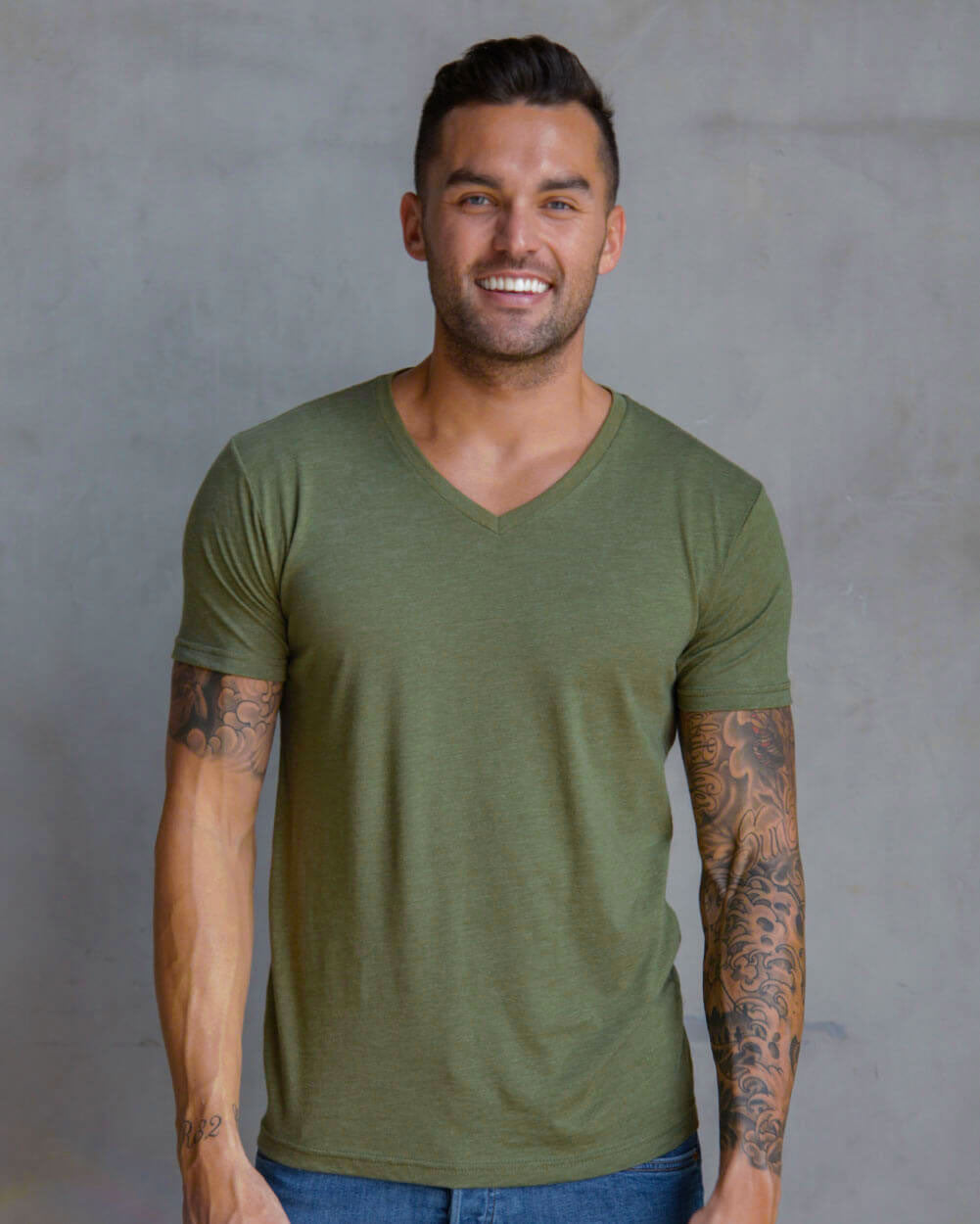 V-Neck Tee Cotton Black T-shirt for Men
