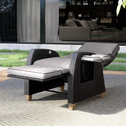Outdoor Recliner Chair Patio 150° Lay Flat Recliner