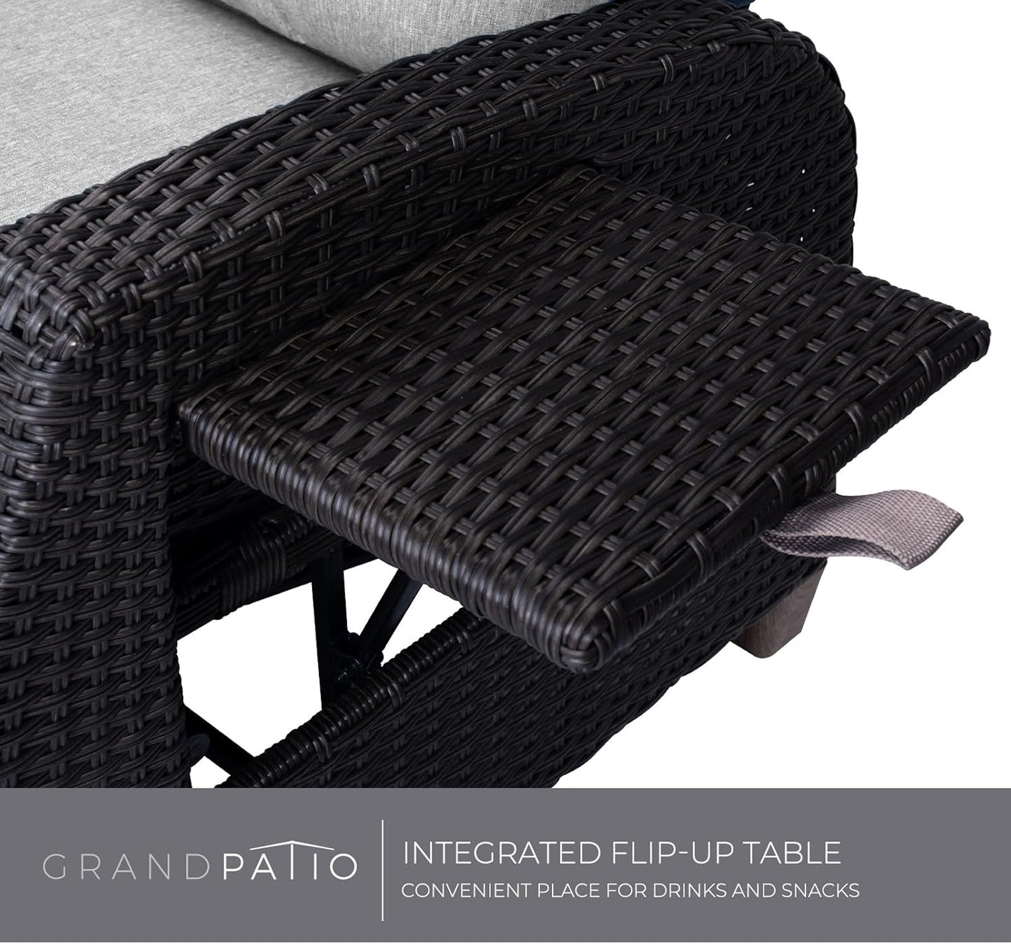 Outdoor Recliner Chair Patio 150° Lay Flat Recliner