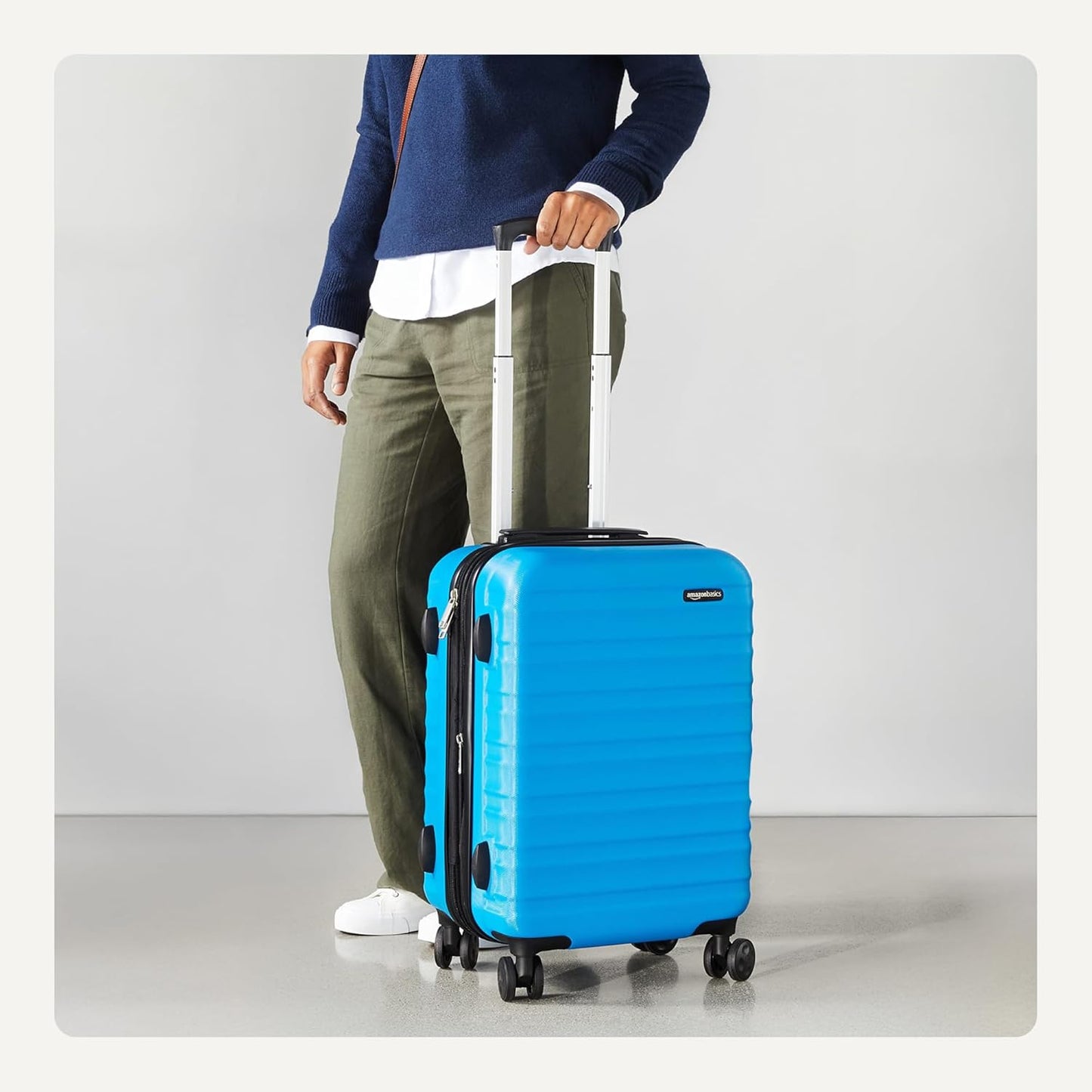 26" Hardside Medium Checked Luggage