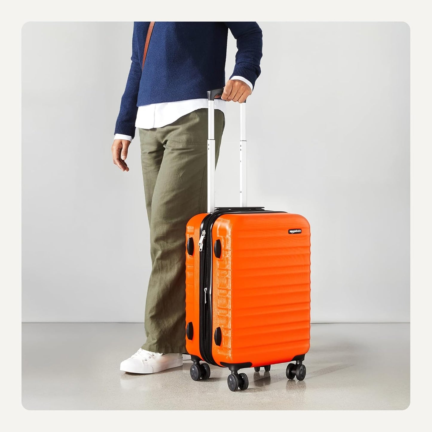 26" Hardside Medium Checked Luggage