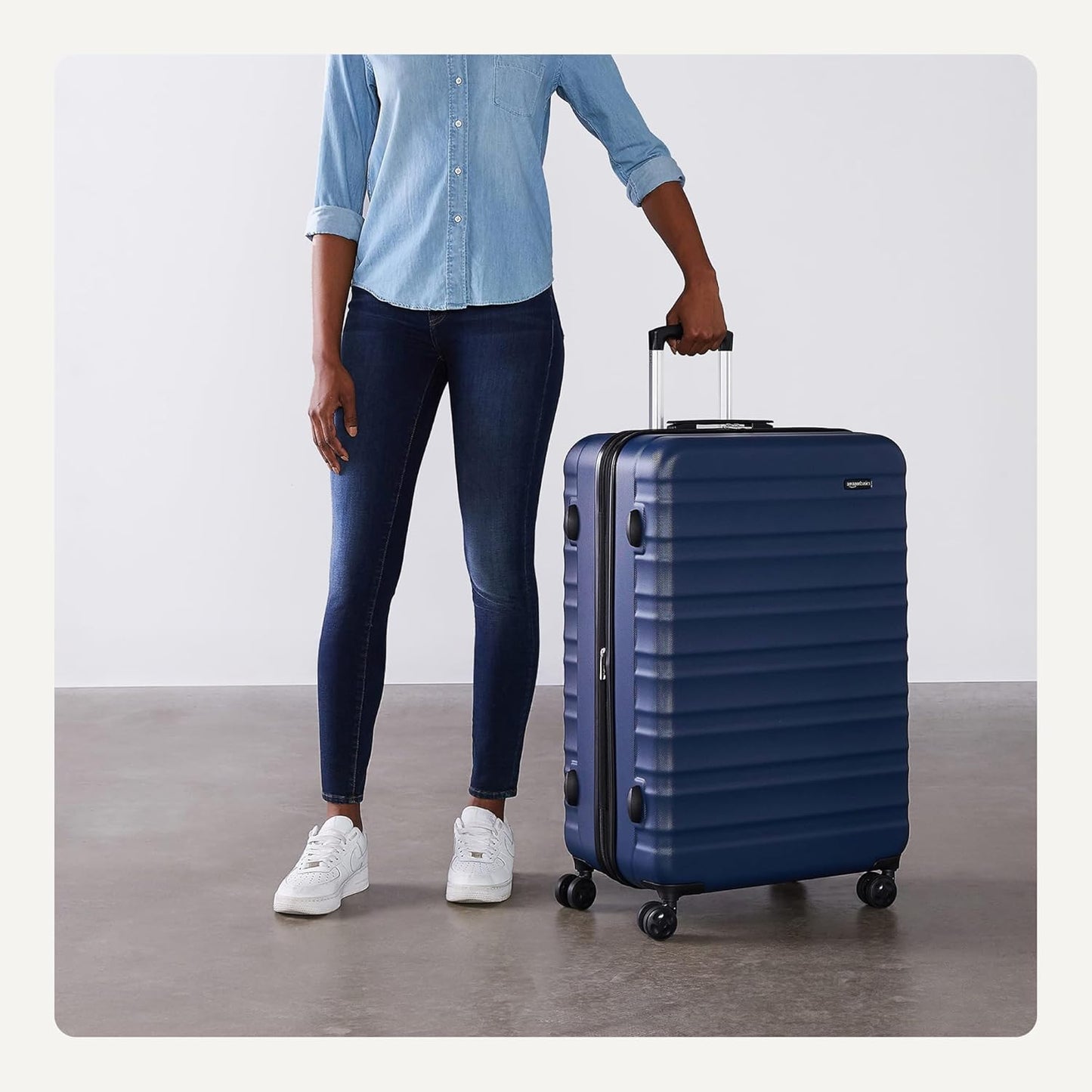 26" Hardside Medium Checked Luggage